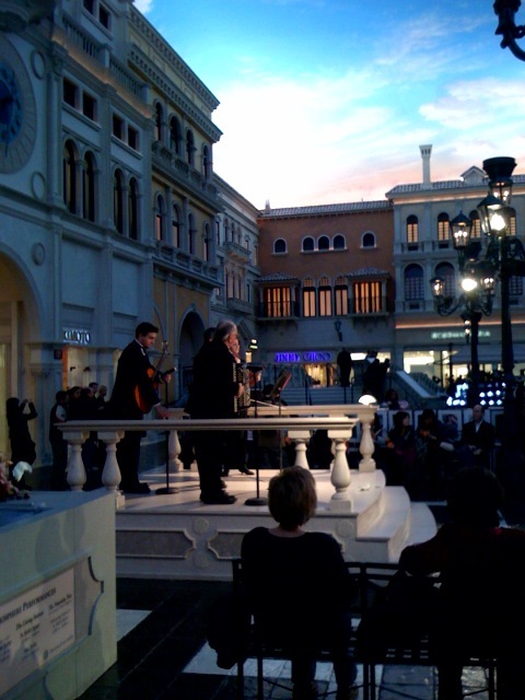 Cdj2qlae43w06c9qdztpk20m_500